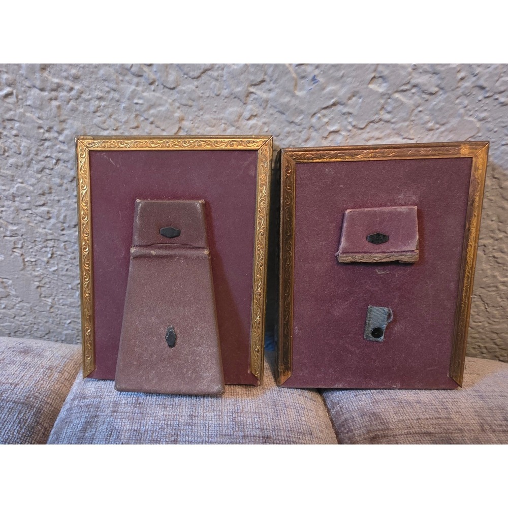 Vintage 1940s Black White Portrait Photos Gold Ornate Floral Metal Frames Set 2 - Picture 4 of 7